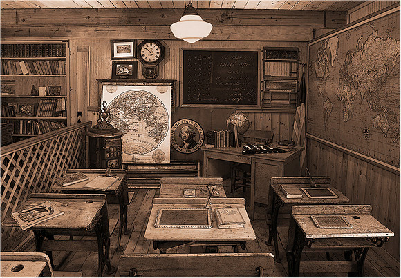 1920 Era School Room -  Murphy Hektner