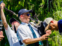 Tune Those Pipes - Neil O'Hara
