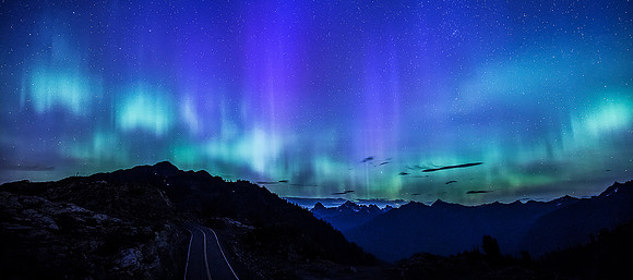 Aurora Borealis, Artist Pt_Roger Iverson