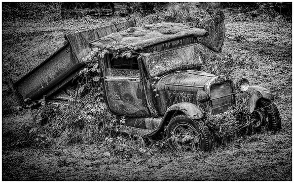4-32~Monochrome~My Work is Done~Keith Clements